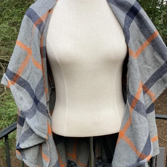 Favlux Fashion gray blue plaid cardigan with pockets. sz. S - Picture 3 of 7